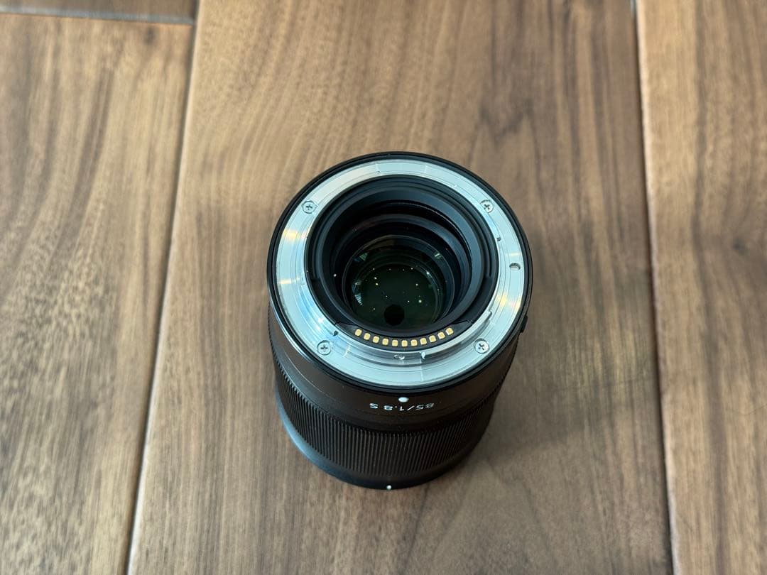 NIKKOR Z 85mm f/1.8 S レンズ