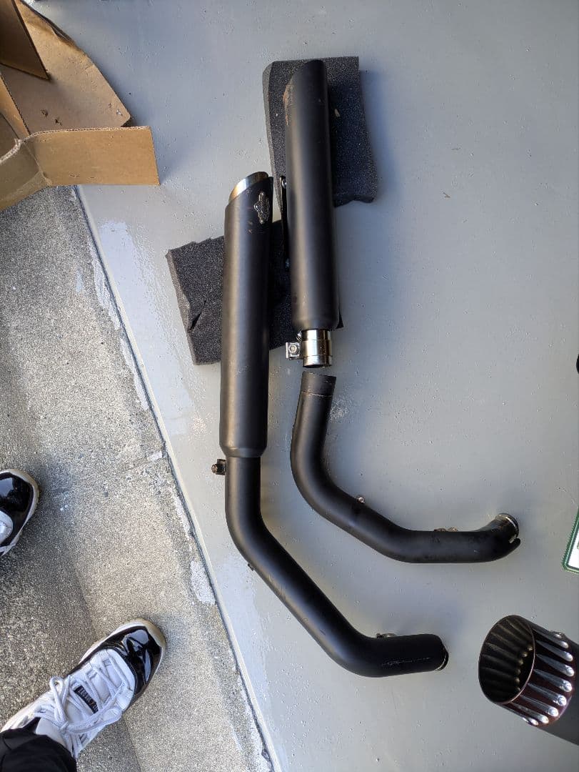 xl883nに使用　バンスアンドハインズ　スリップオンマフラー