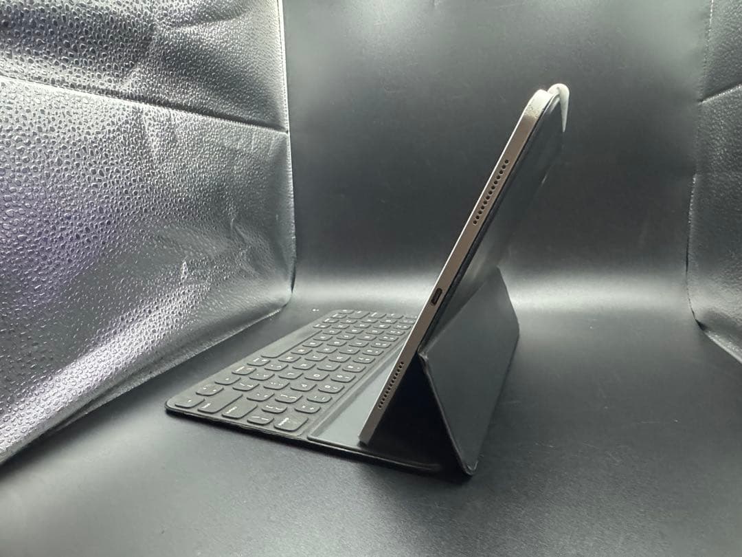 256GBipadpro11第2世代お絵かき純正キーボードペンケーブル箱ペーパー