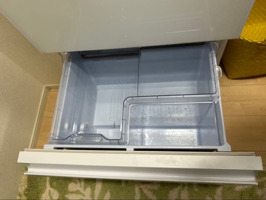 シャーププラズマクラスター冷蔵庫350Ｌ　SJ-GE35 G-W