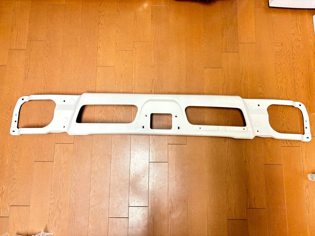 三菱 ふそう ブルーテックキャンター 標準 バンパー