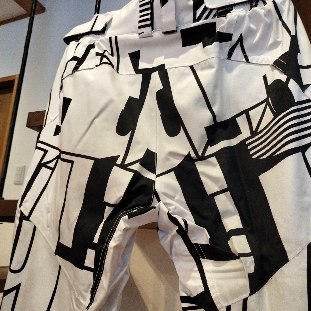 ミズノ　CREW 幾何学模様 スキーウェア 上下セット