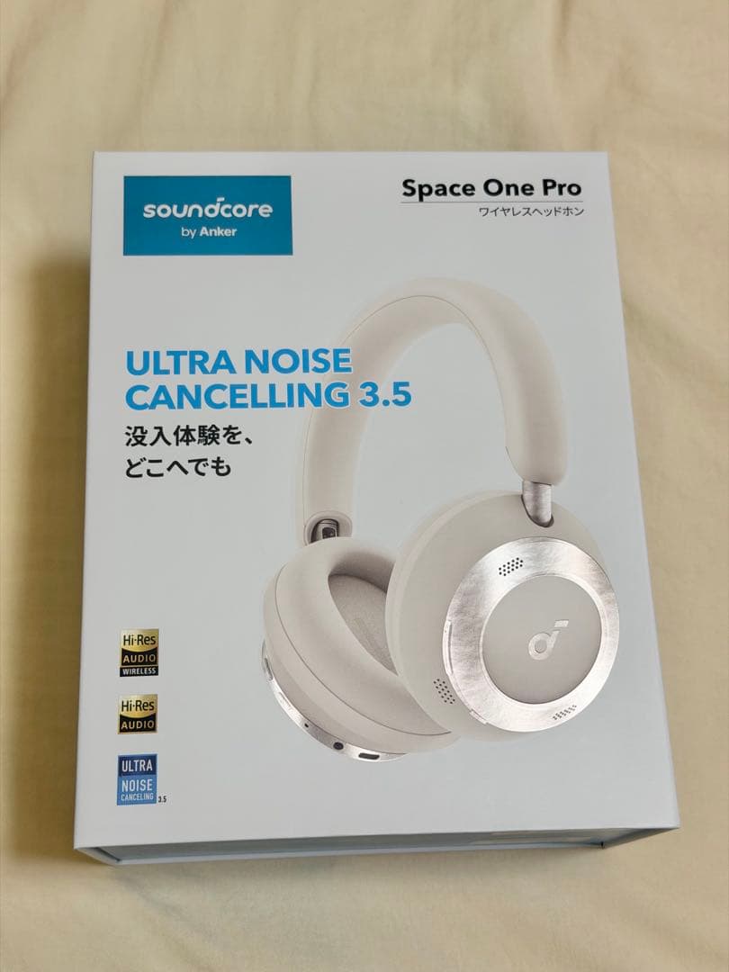 Soundcore Space One Pro シャンパンゴールド