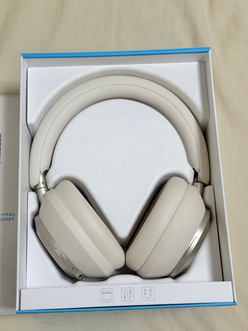 Soundcore Space One Pro シャンパンゴールド