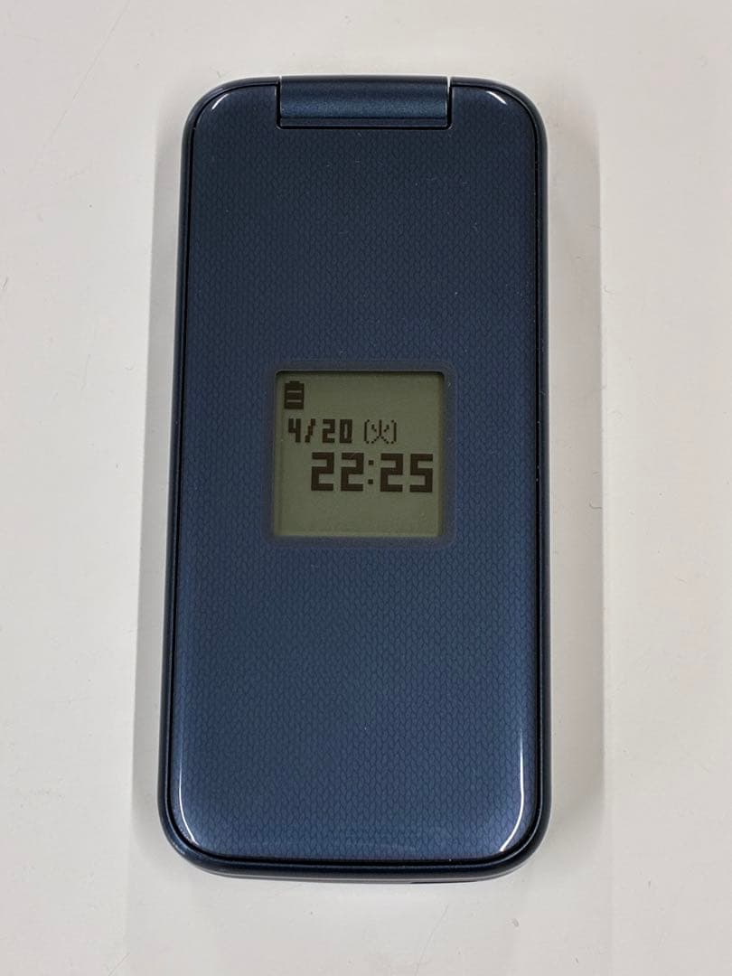 docomo F-01M ネイビー 折りたたみ式　らくらくホン