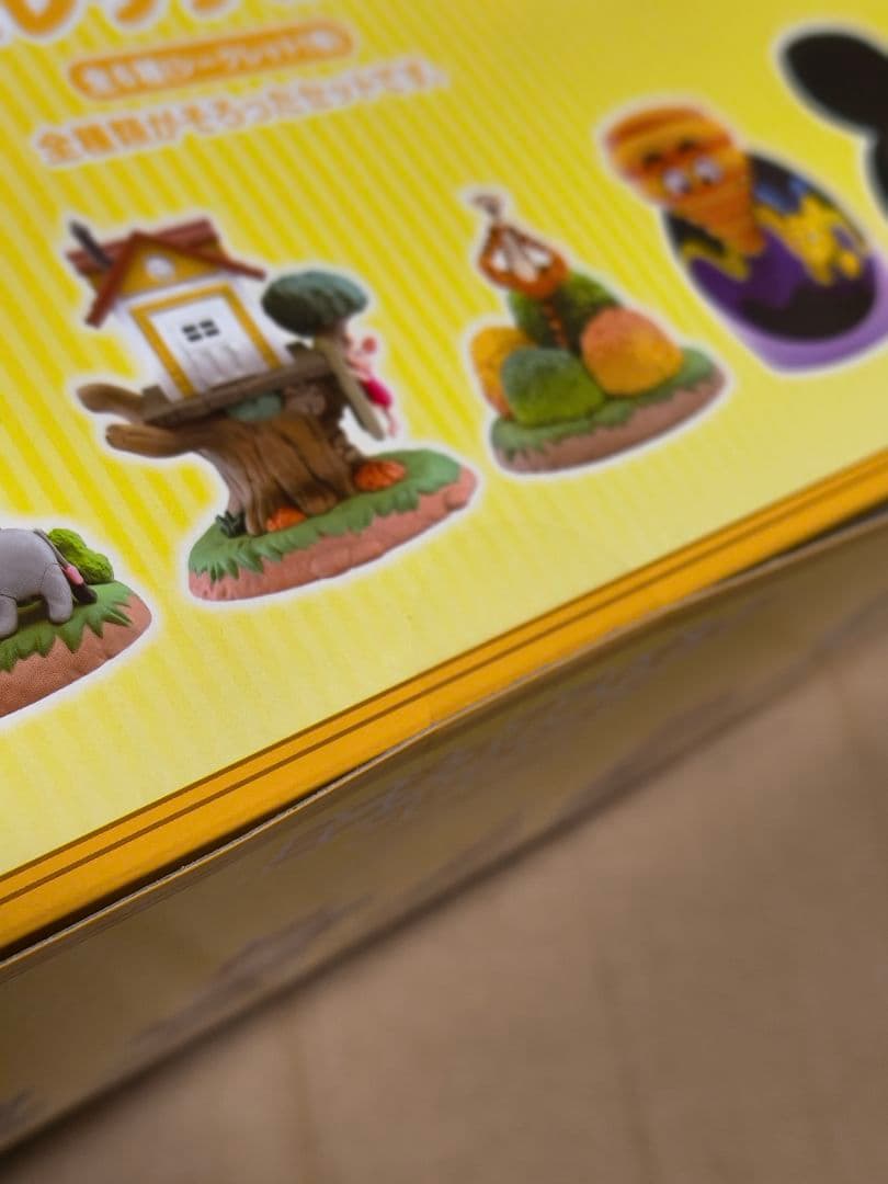 新品未開封　東京ディズニーリゾート ミニチュアフィギュアコレクション