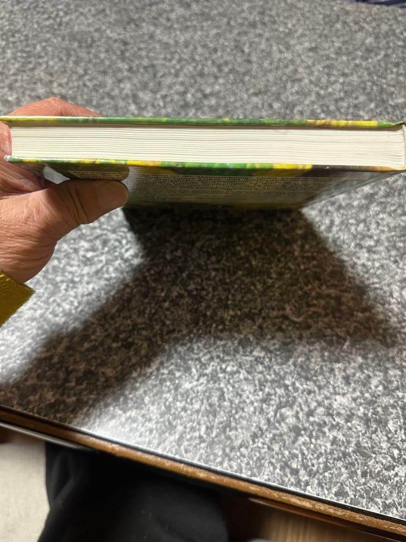 GRUNER BAUMPYTHON グリーンパイソン　図鑑