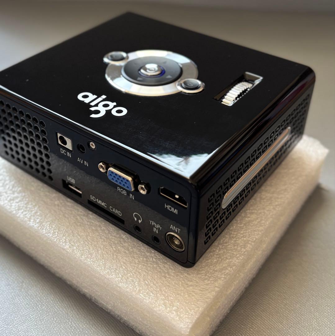 aigo プロジェクター pro PT6219 CDケースサイズ