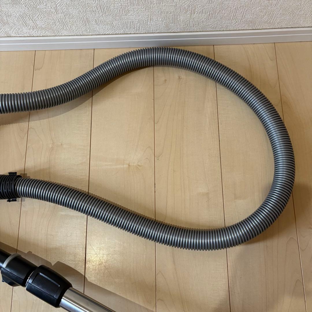 Miele ミーレ 紙パック式クリーナー SCAO3