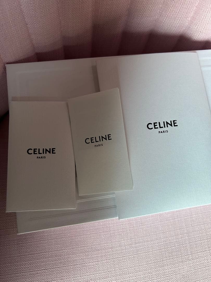 セリーヌ　長財布　ラージウォレット トリオンフ シャイニーカーフスキン