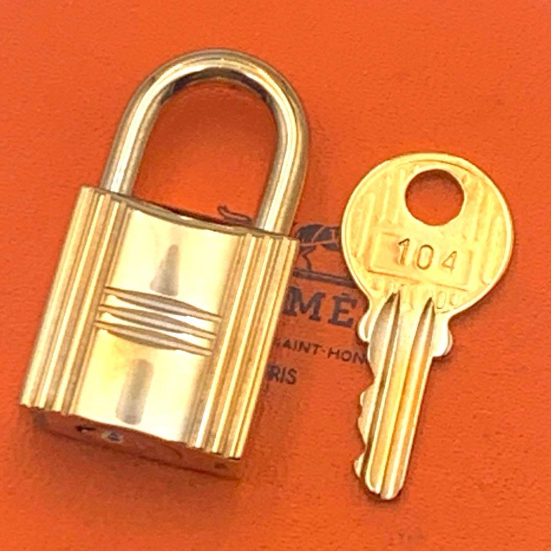 ★HERMESエルメス カデナ 24Kメッキ No.104 クロシェット 鍵付き