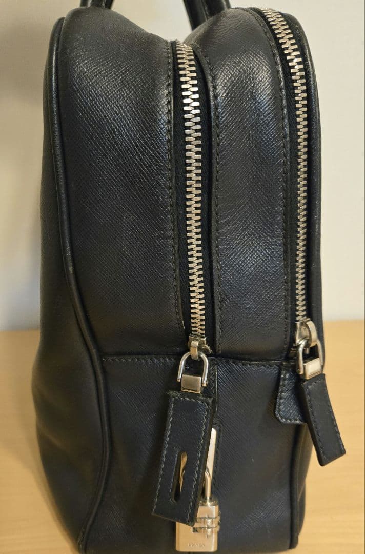 PRADA プラダ ビジネスバッグ サフィアーノレザー ネイビー 美品！！
