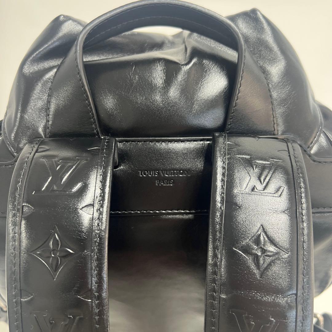 新品 現行品 M13983 ルイヴィトン モンスリ カーゴ バックパック 黒
