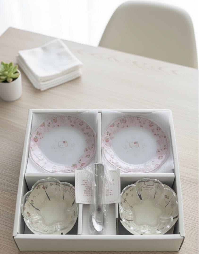 新品 未使用 サンリオ ハローキティ 食器セット