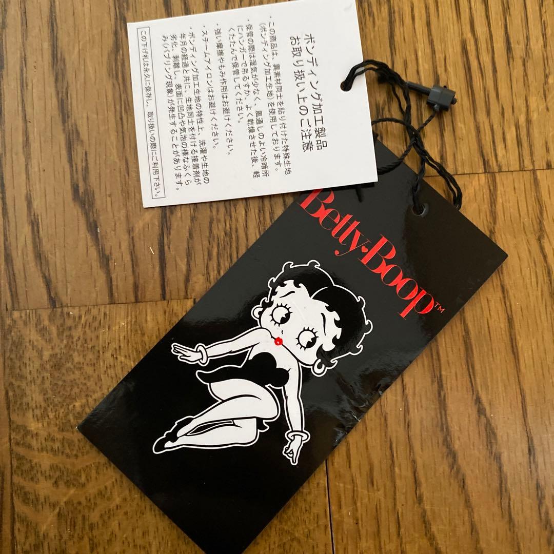 BETTY BOOP エンジェルBETTY ポンディングスタジャン　グリーン