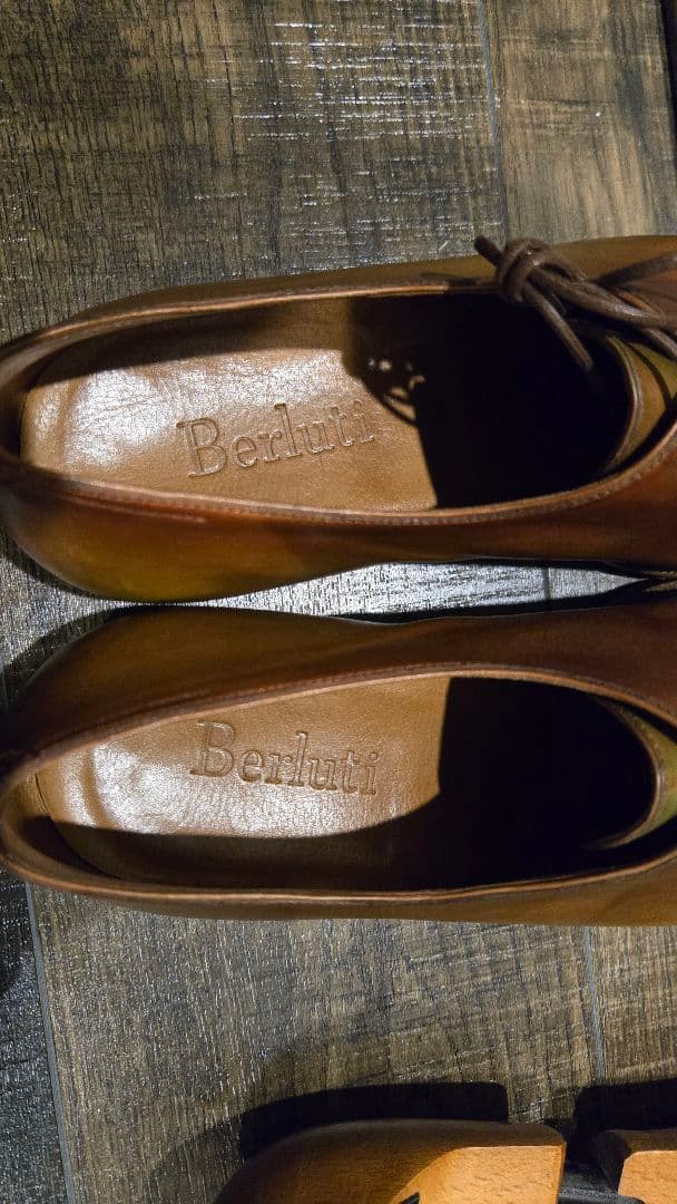 berluti モカ縫い ブラウン パティーヌ/ベルルッティ