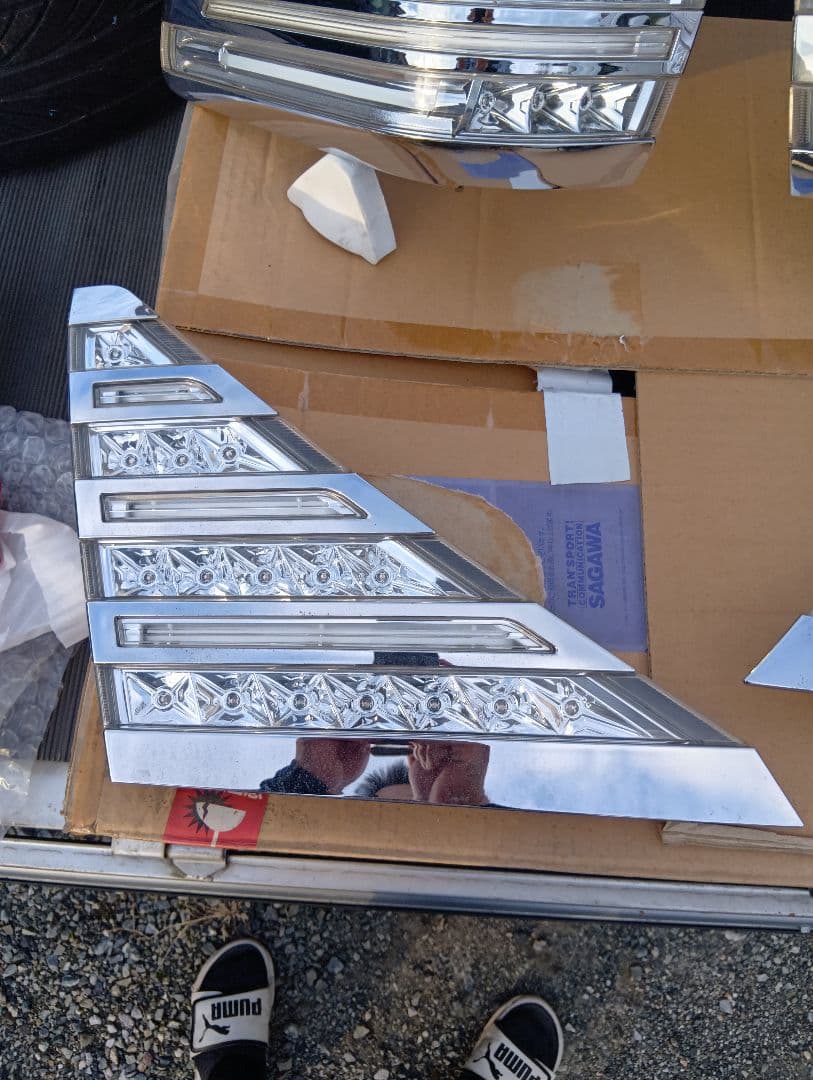 20アルファード ヴェルファイア ヴァレンティ テールランプ