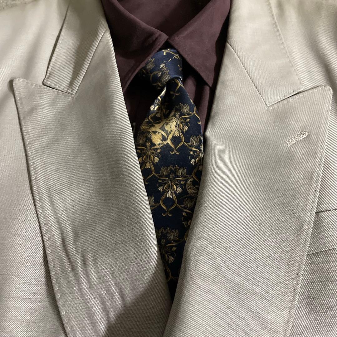 し*う様 超特価 Yves Saint Laurentネクタイ ガラスボタン ダ
