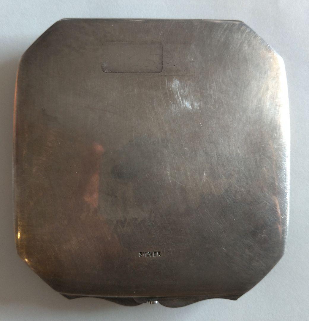 銀製エングレーブコンパクト AM