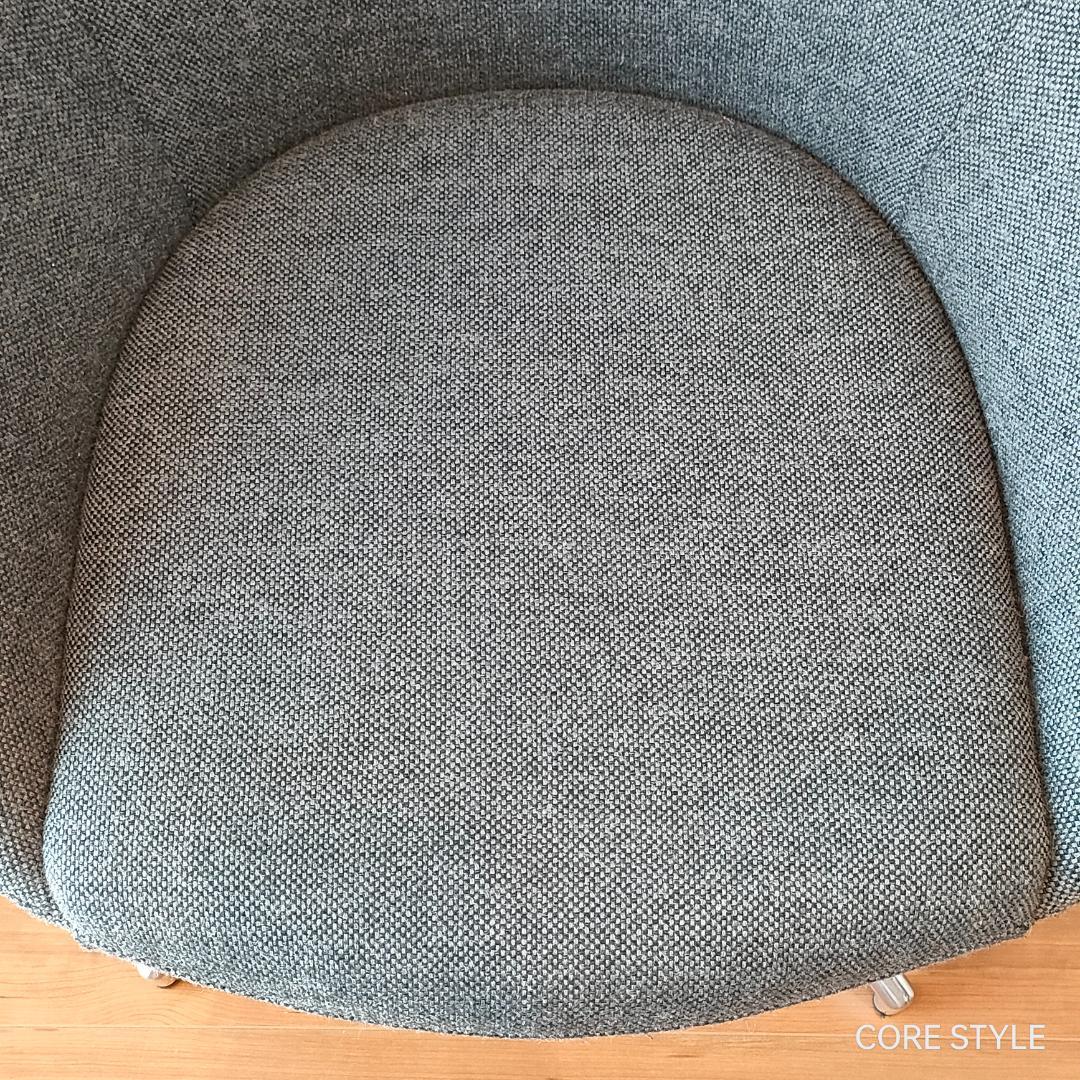 デザイナーズチェア　ラウンジチェア　グレー②