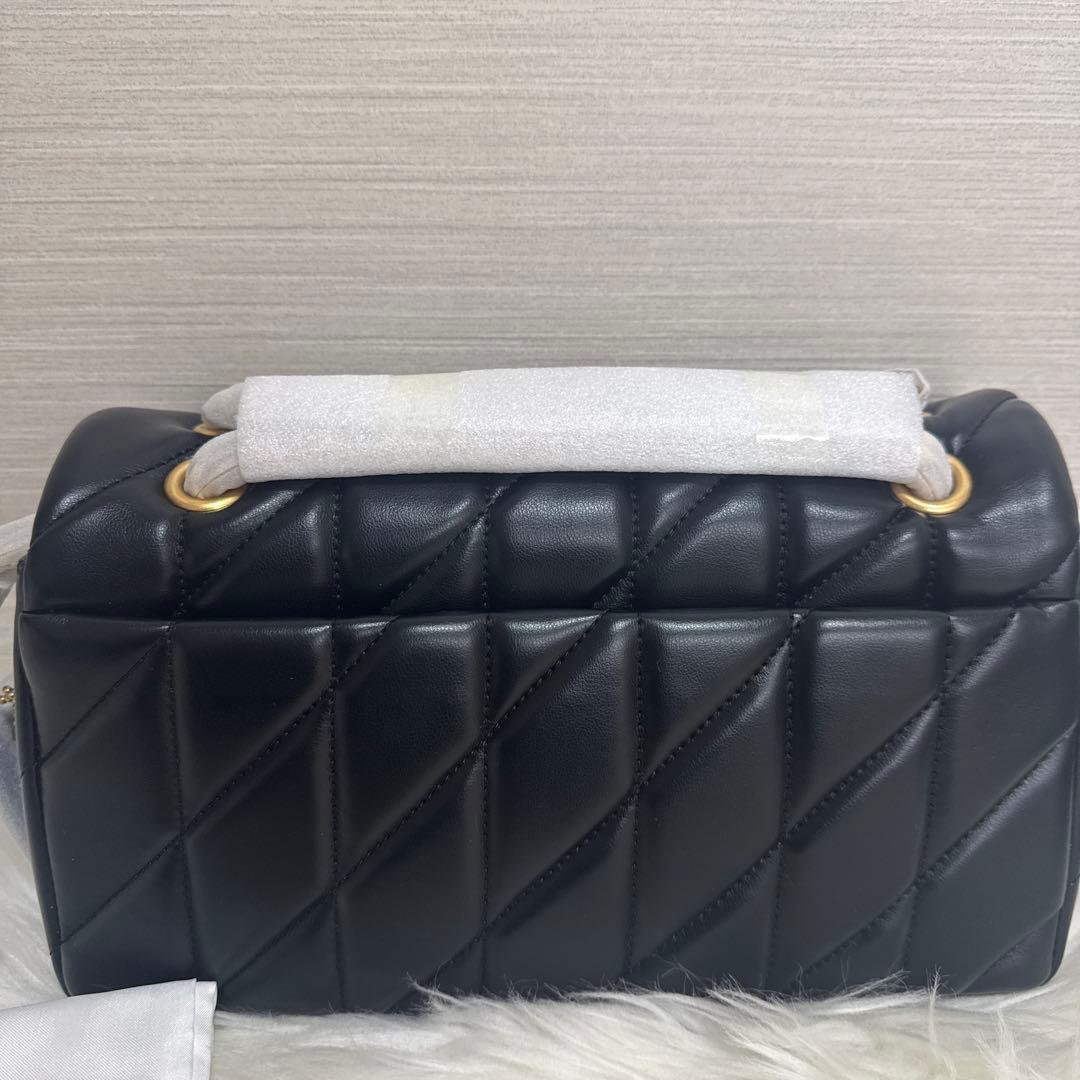 COACH ブラック キルティング ショルダーバッグ26cm