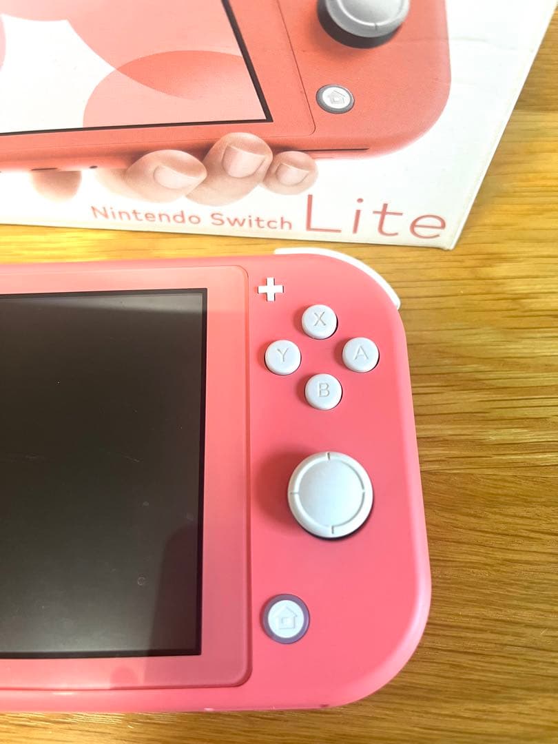 美品‼️Switch Lite コーラルピンク(本体、充電器）
