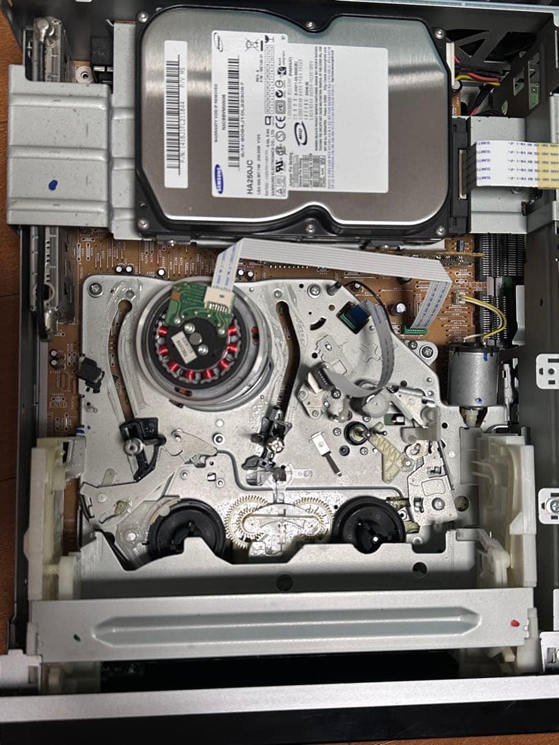 Panasonic VHS一体型DVDレコーダーDMR-EX200V ダビング可