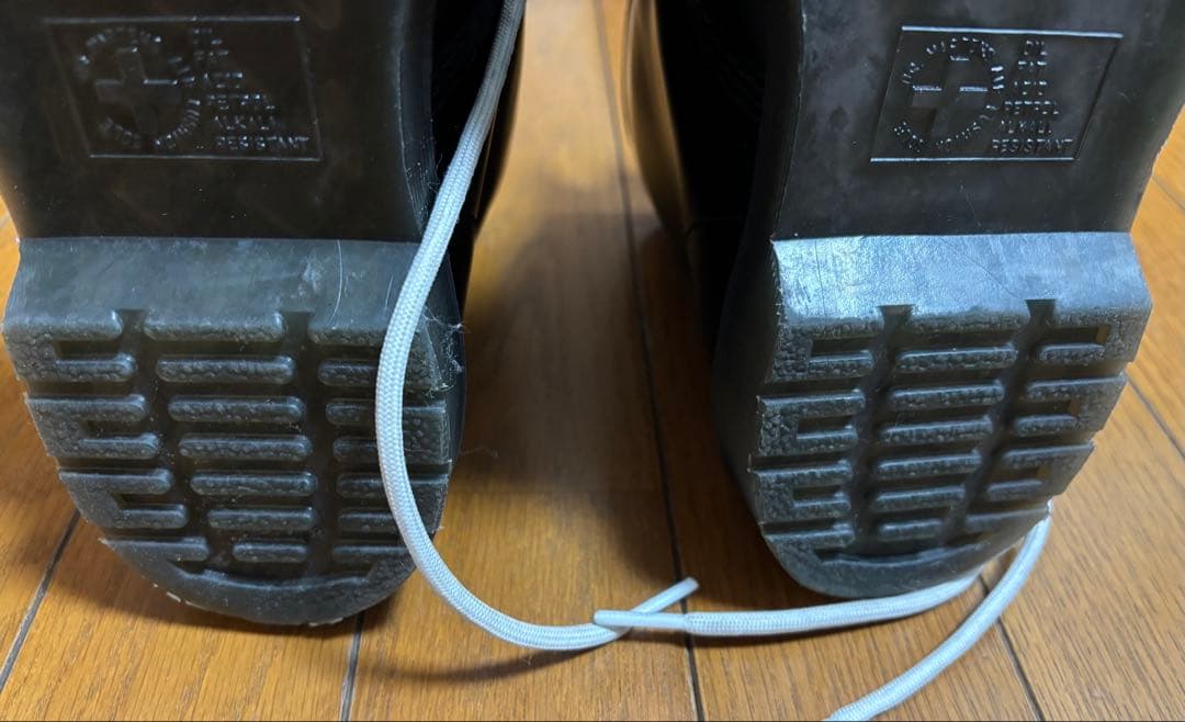 極美品！ドクターマーチン 8ホール ブーツ ホワイトステッチUK6 25cm