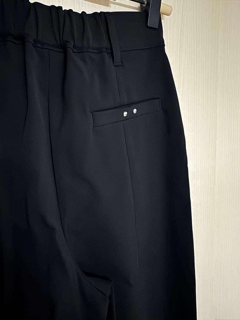 RITAN 未使用　タグ付き　ブラック ストレートパンツ定価¥25300