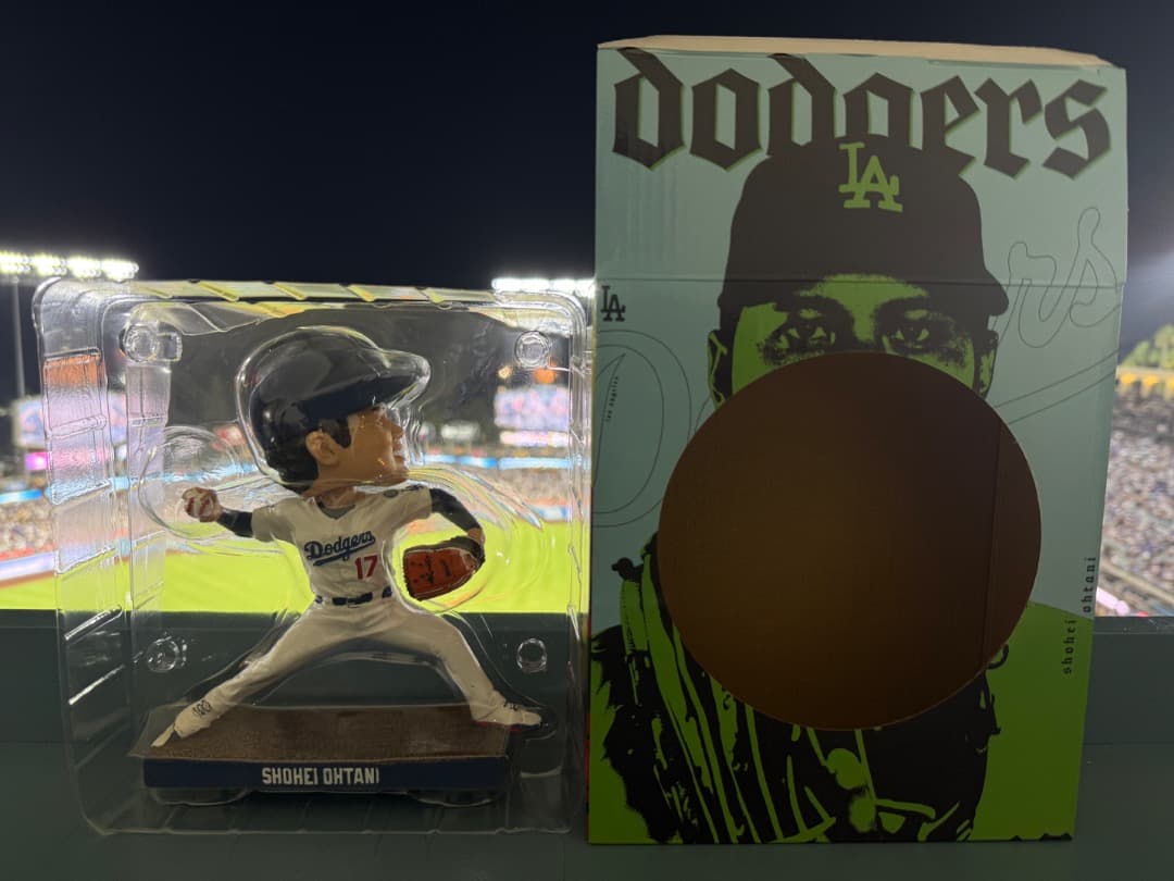 9月10日配布　大谷翔平選手 ドジャース ボブルヘッド