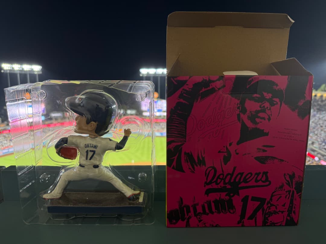 9月10日配布　大谷翔平選手 ドジャース ボブルヘッド