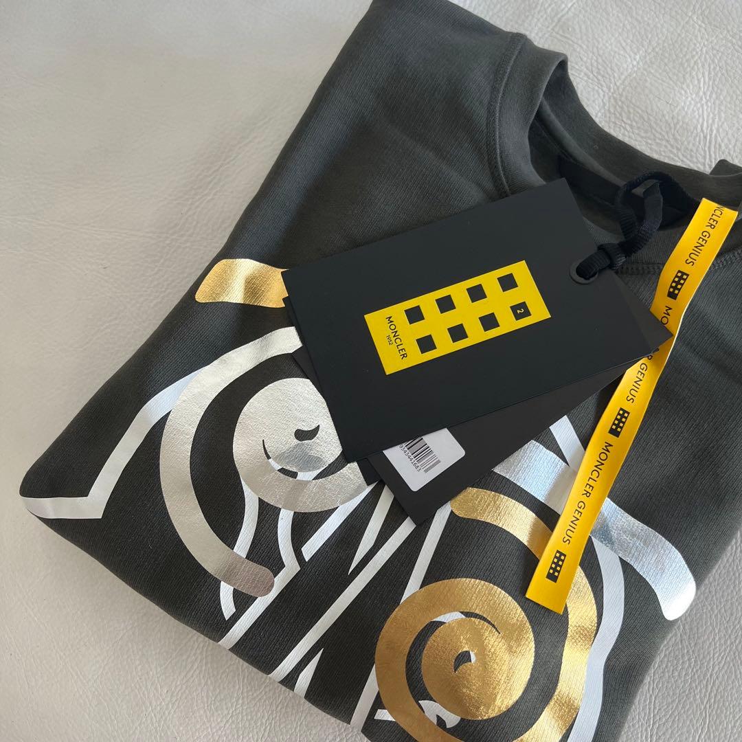 〈新品タグ付き〉モンクレール ジーニアス フ アニーフェイス トレーナー グレー