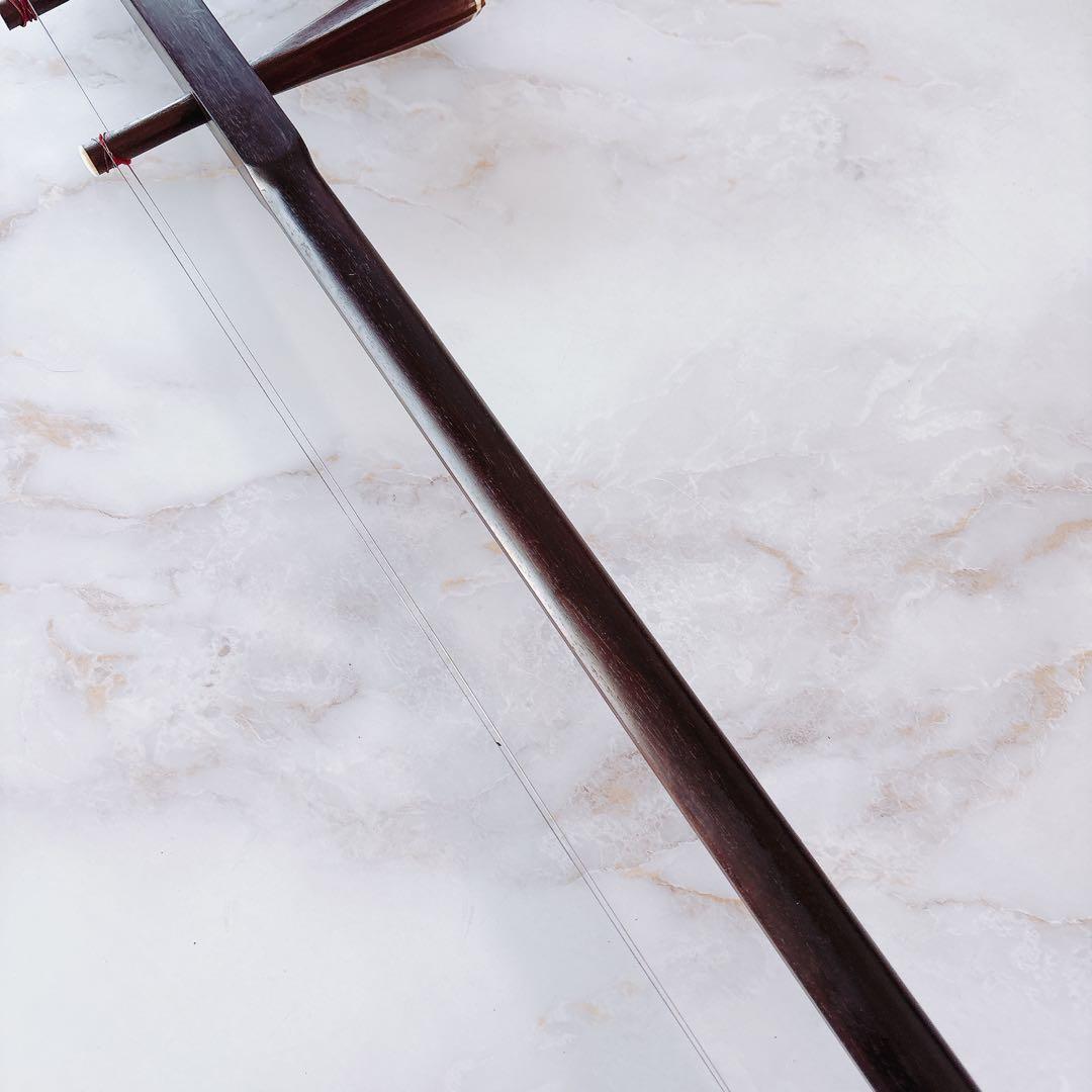 【超訳あり】　二胡　ハードケース付き