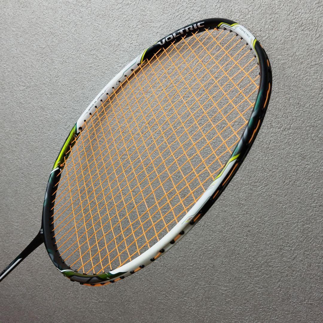 【廃盤希少】YONEX VOLTRIC Z Force 4UG5 ボルトリック②