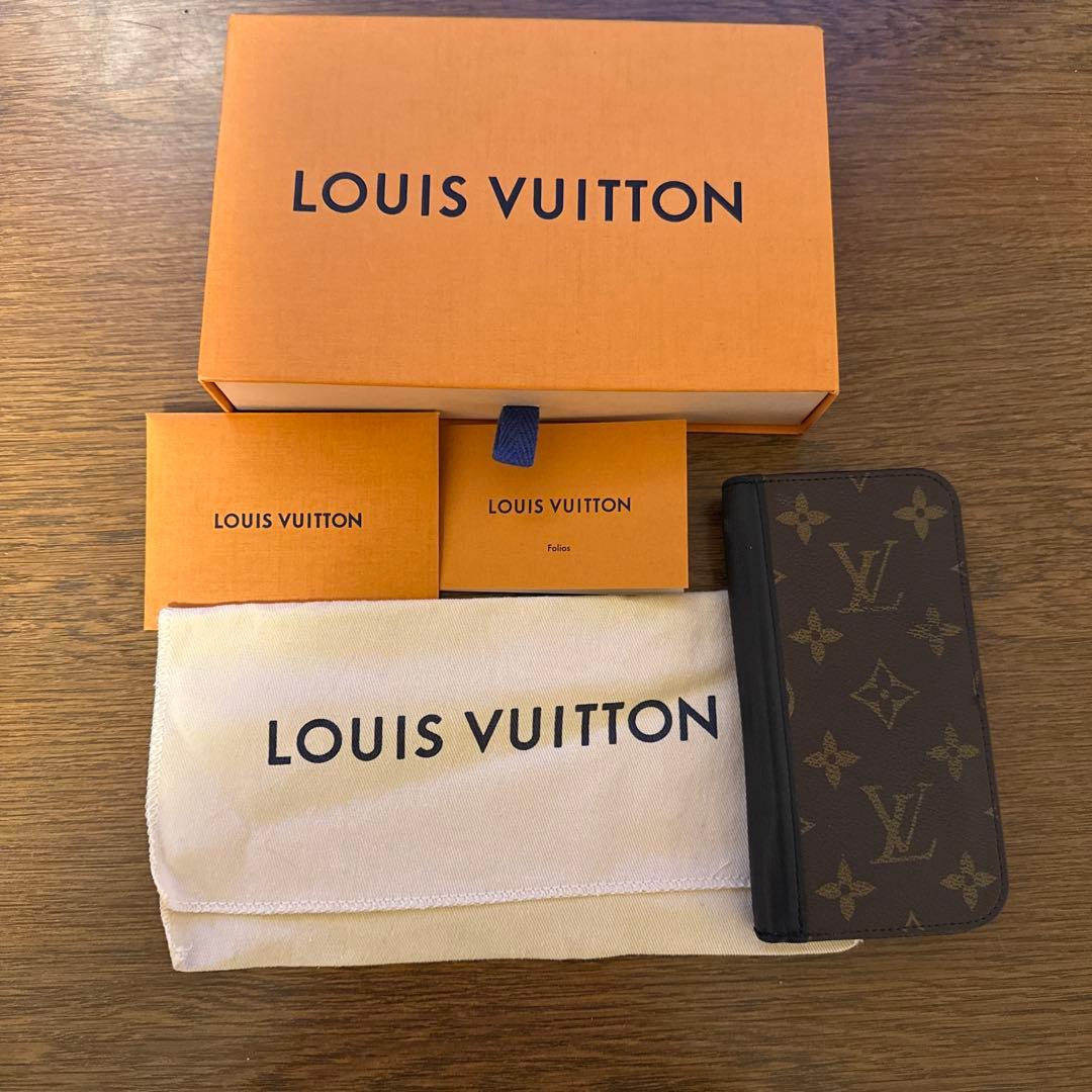 Louis Vuitton 手帳型 iPhoneケース14pro