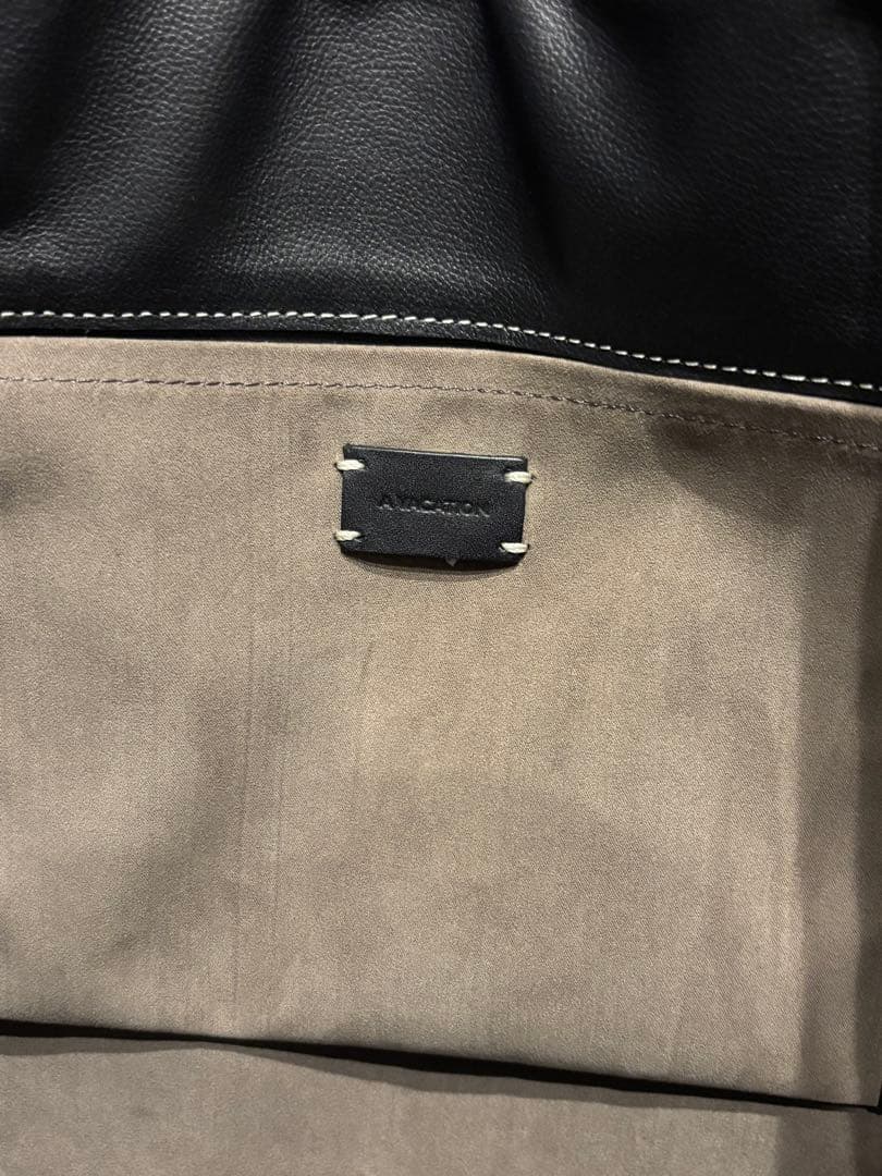 A VACATION NOVERBA TANK LEATHER ブラック