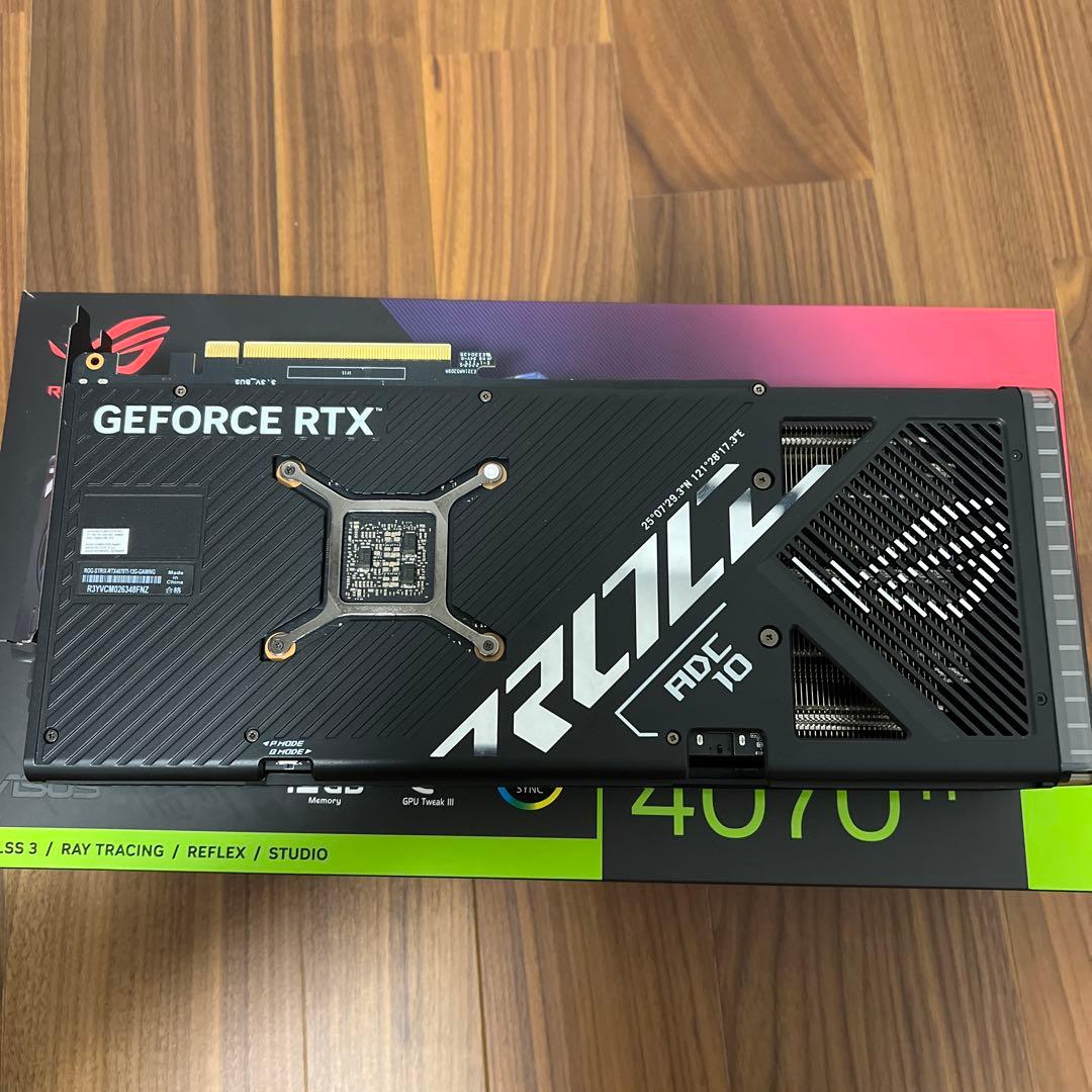 ROG Strix GeForce RTX 4070Ti 12GB 非OC
