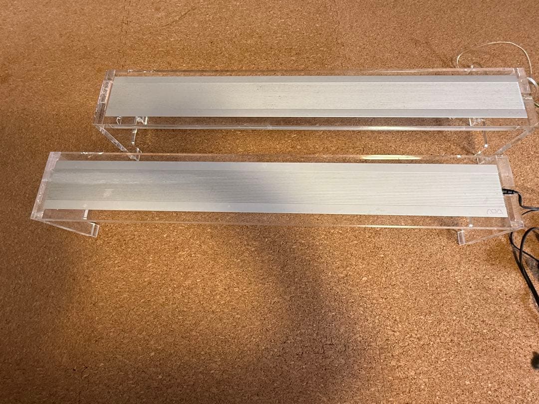 ADA LEDライト 2本セット