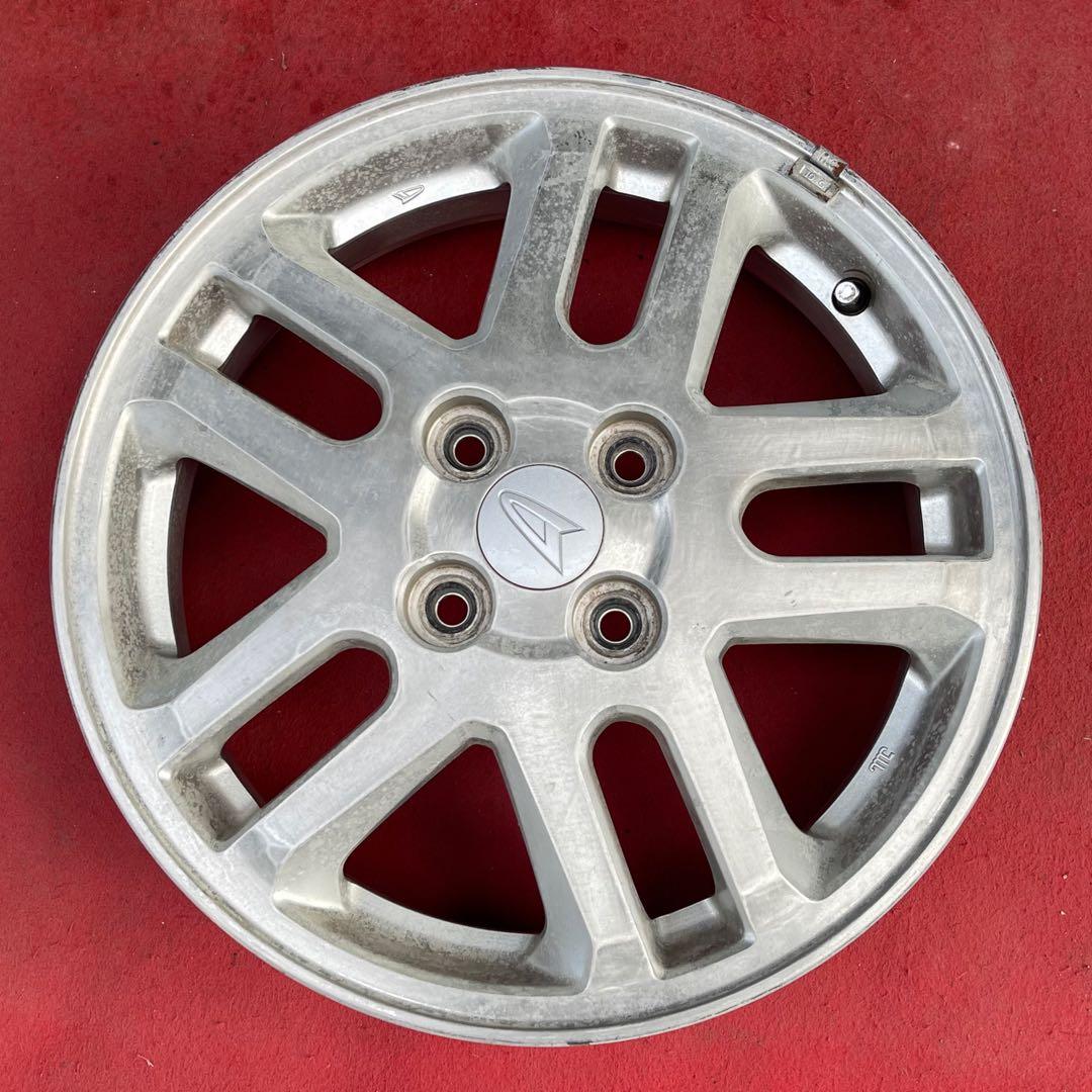 15インチ ダイハツ純正ホイール4 本セツト