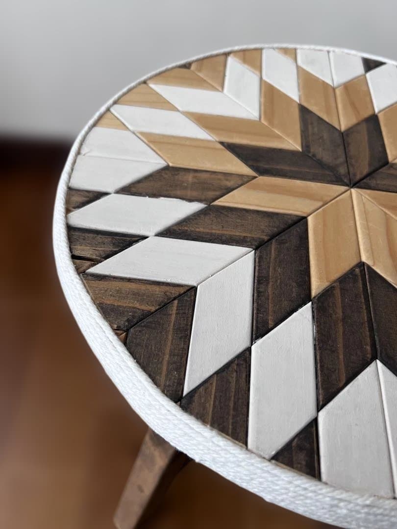 一点もの｜オルテガ柄 木製スツール(丸型)