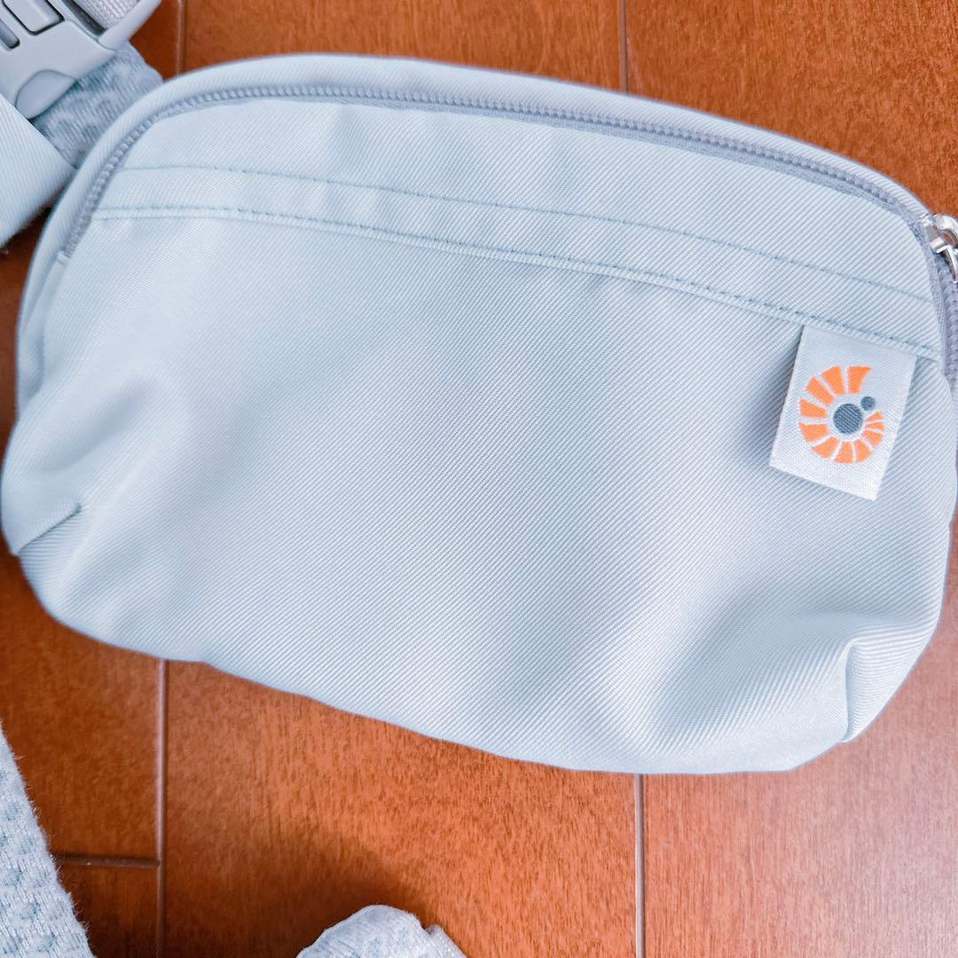 ergobaby エルゴ　オムニブリーズ 抱っこ紐　パールグレー　ポーチ付き