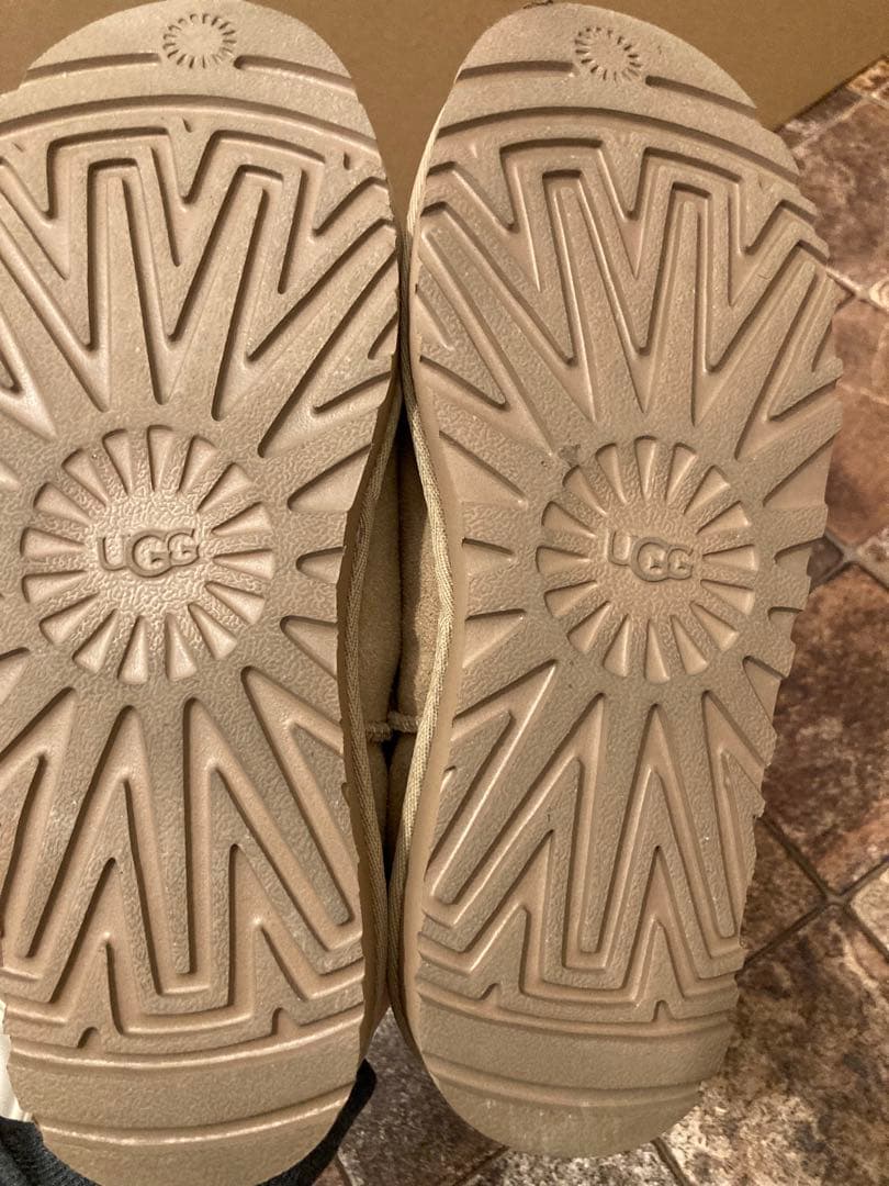 アグ CLASSIC SLIPPER 3