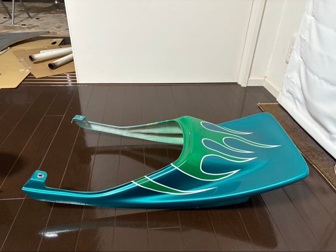 ゼファー400 外装