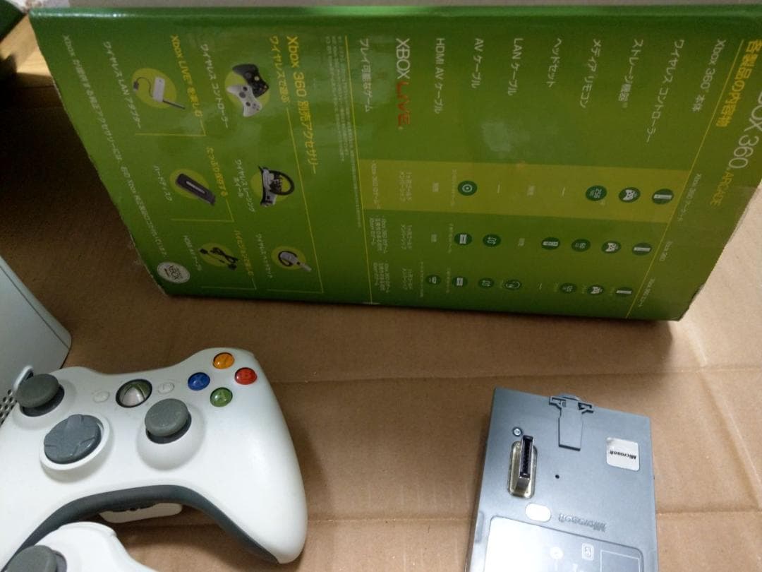 XBOX360本体（コントローラー1個プラス付き＋250GBHDD付き）