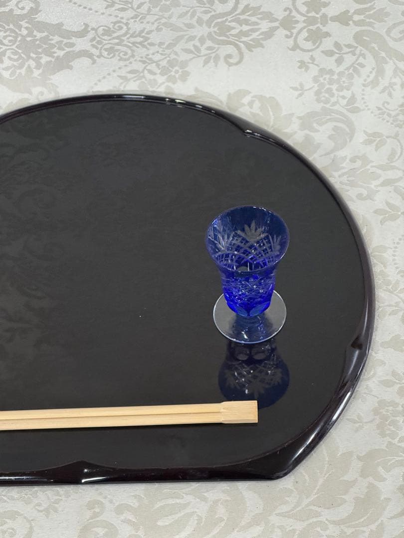 【ほぼ美品】懐石盆　半月盆　縁起の良い梅の花型　リバーシブル12枚セット