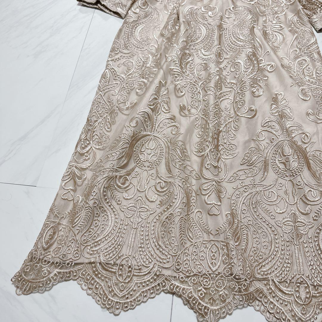 ハレモード エンブロイダリーコクーンドレス ベージュ 大きいサイズ 4L