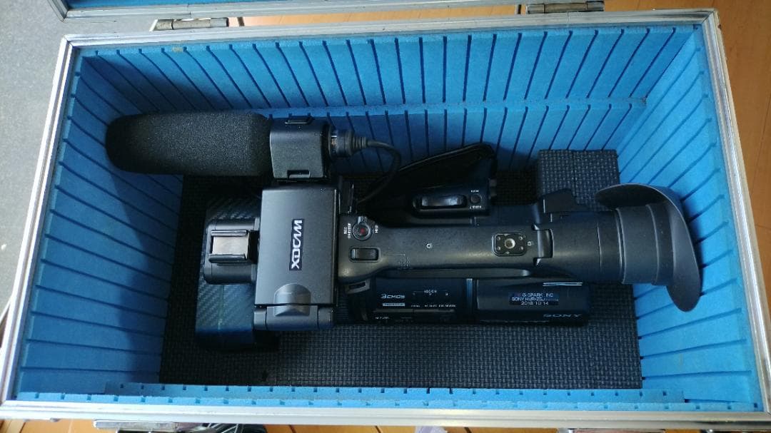 ★SONY HVR-Z5Jバッテリー7個ACVQ850 DK415 RMT831