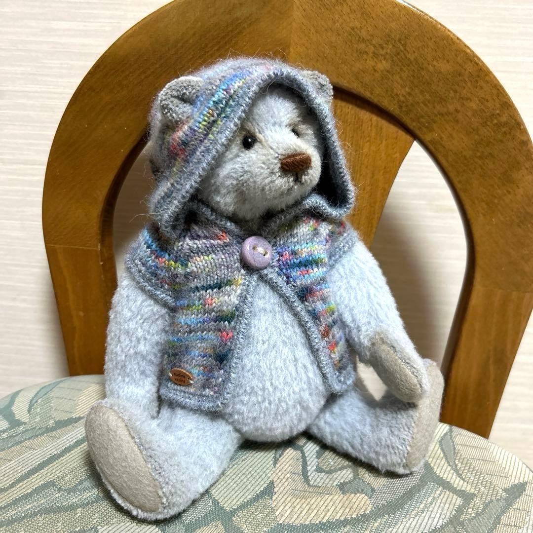 アーティストベア　海外作家　テディベア作家 Nadine Vasina