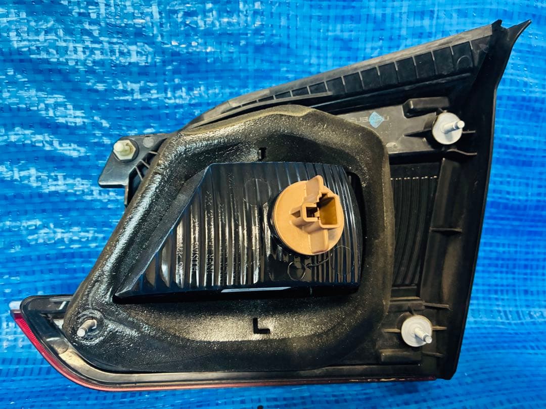 スバル レヴォーグ VM4/VMG 純正加工 LED リアゲートテールランプ