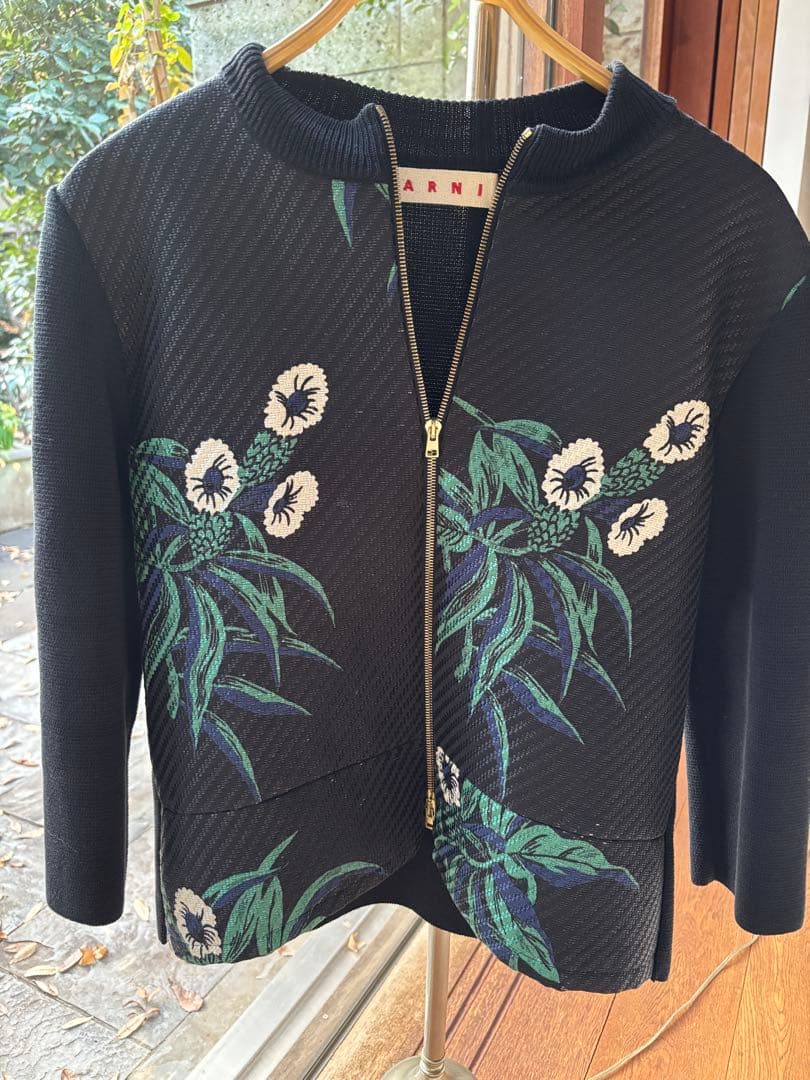 MARNI ノーカラージャケット ブラック 花柄刺繍